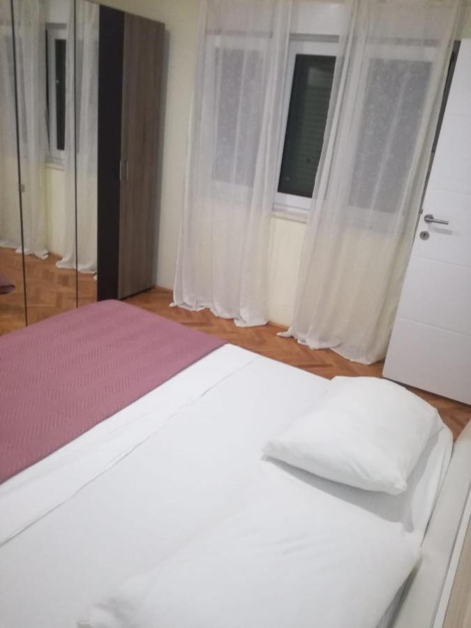 Apartmani Ivica Martic Duće 외부 사진