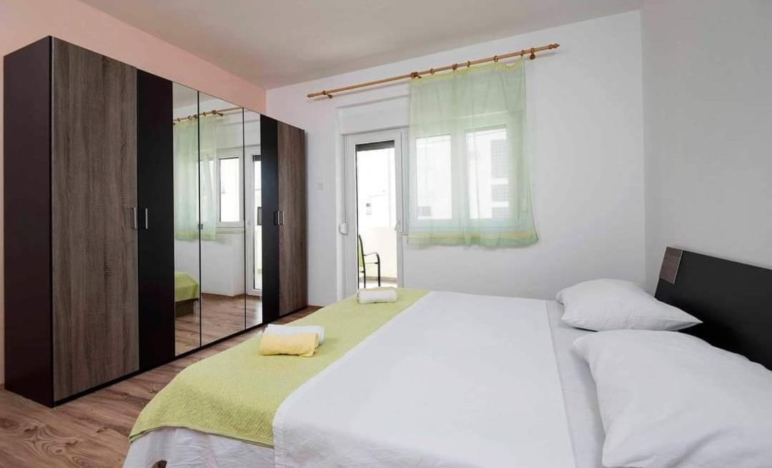 Apartmani Ivica Martic Duće 외부 사진