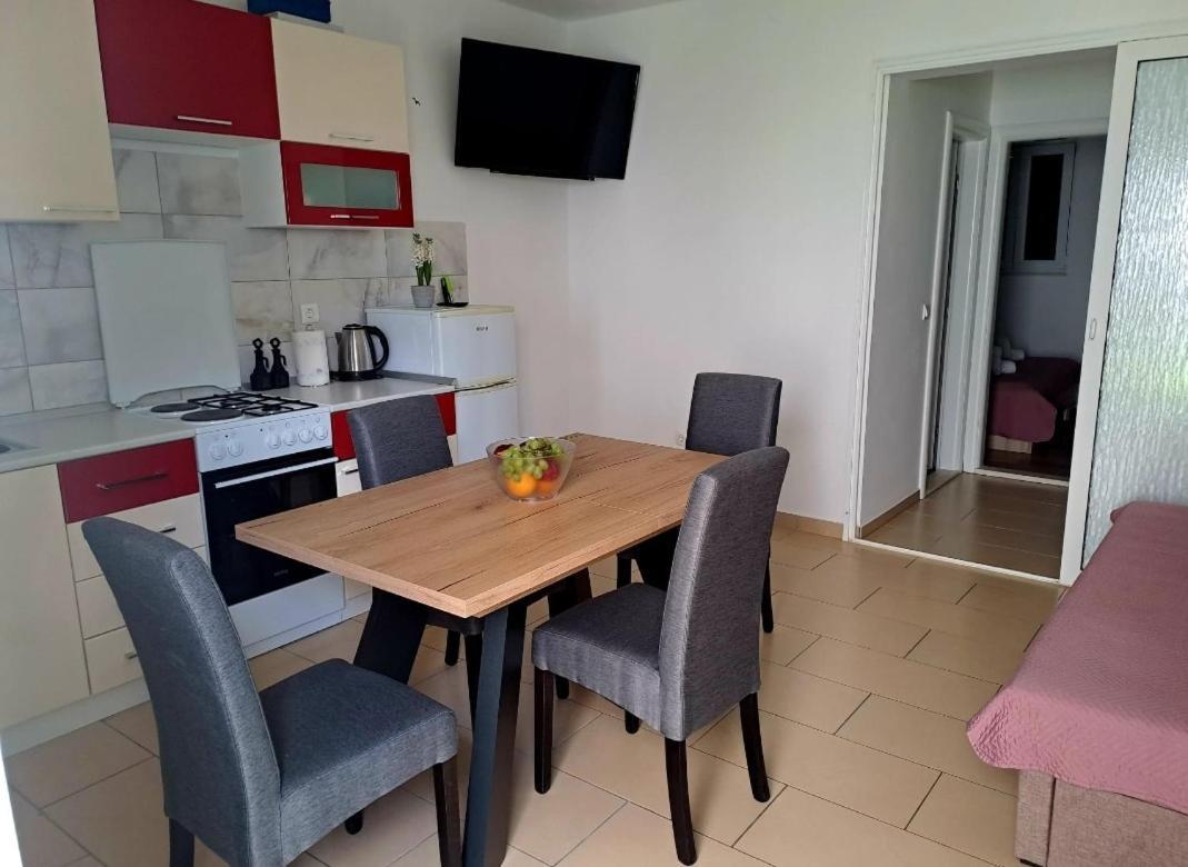 Apartmani Ivica Martic Duće 외부 사진
