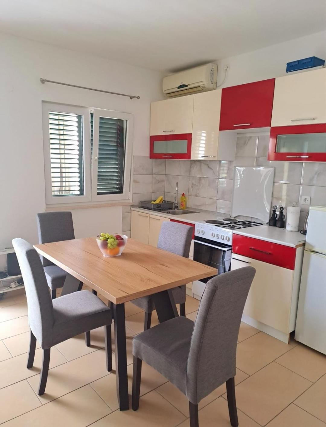 Apartmani Ivica Martic Duće 외부 사진